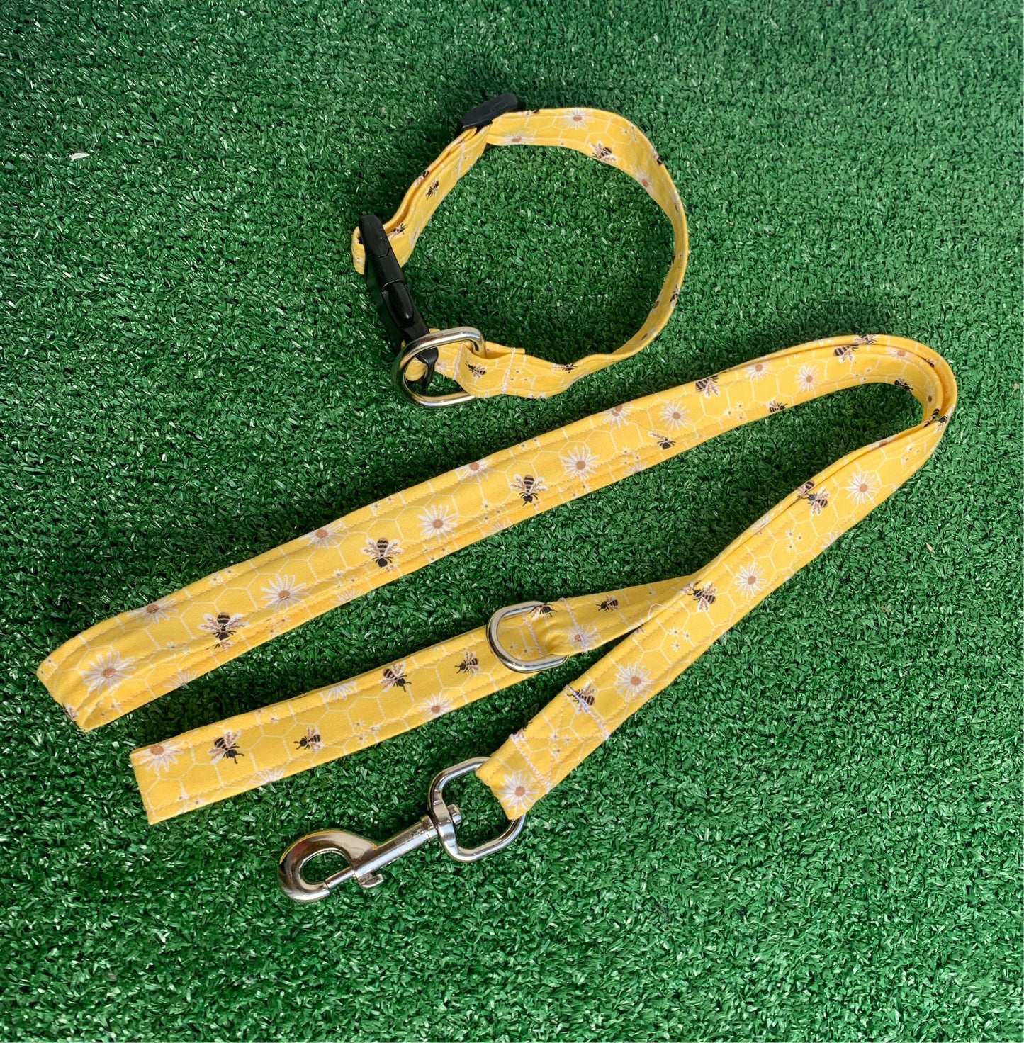 Standard Pet Leash - Yellow Bees